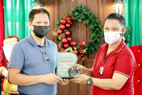PENRO Batangas and CENRO Lipa recognized as Best .